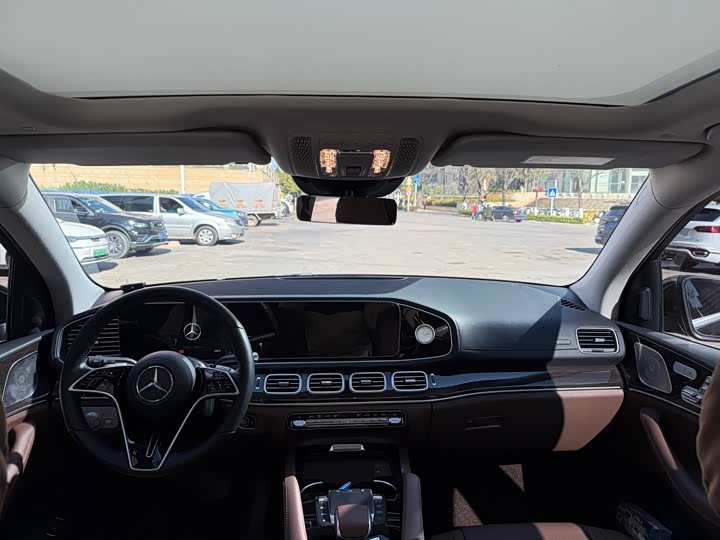 Фото 9 - Mercedes-Benz GLE-Class