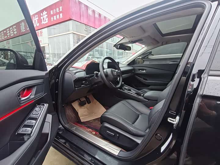 Фото 7 - Honda Inspire