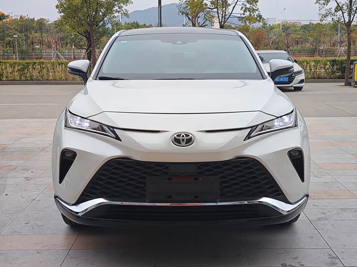 Фото 2 - Toyota Venza