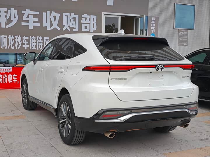 Фото 7 - Toyota Venza