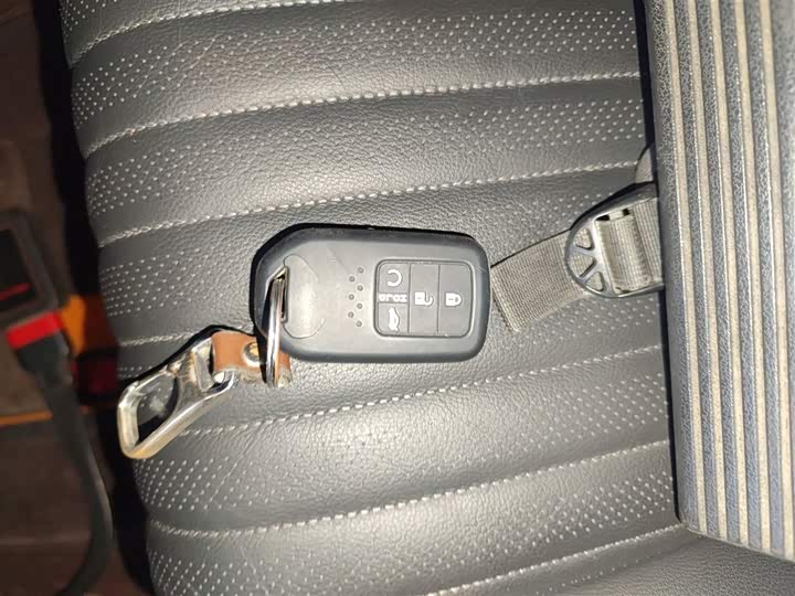 Фото 9 - Honda Breeze