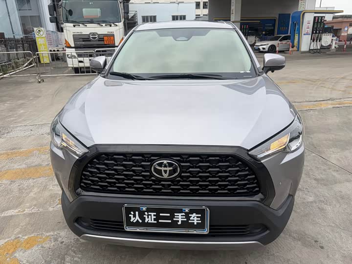 Фото 2 - Toyota Corolla Cross