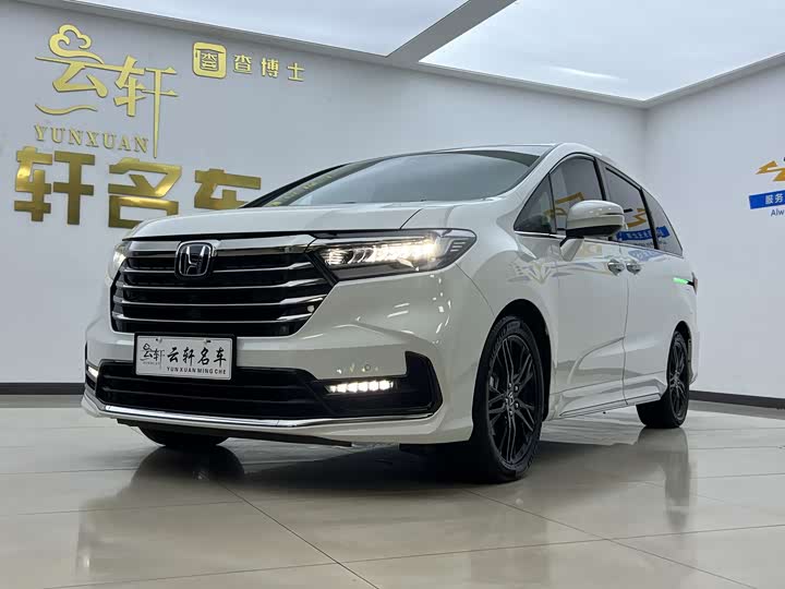 Фото 1 - Honda Odyssey