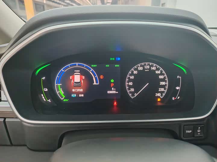 Фото 9 - Honda Odyssey