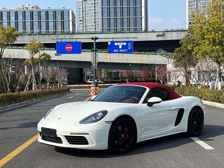 Фото 3 - Porsche 718