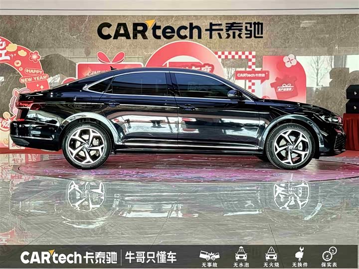 Фото 8 - Volkswagen Passat