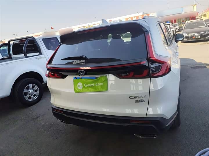 Фото 6 - Honda CR-V