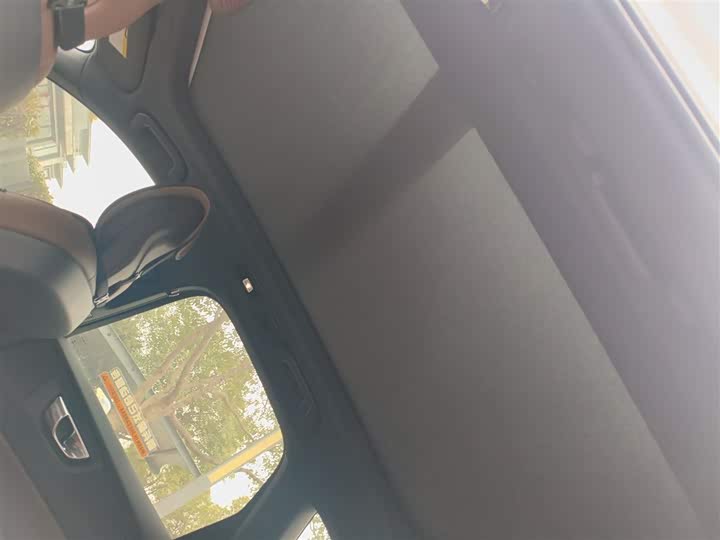 Фото 9 - Volvo XC60