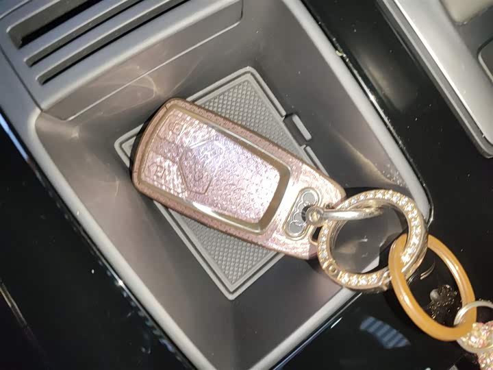 Фото 9 - Audi Q5L