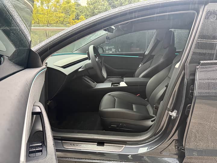 Фото 7 - Tesla Model 3