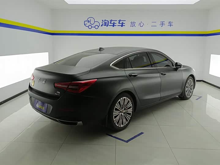 Фото 3 - Hongqi H5