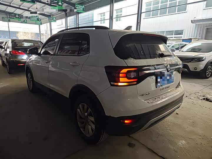 Фото 5 - Volkswagen Tacqua