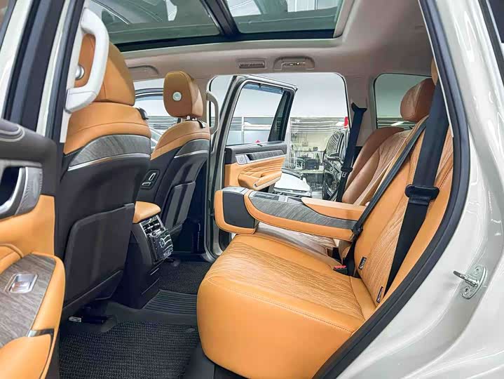 Фото 8 - Tank 500