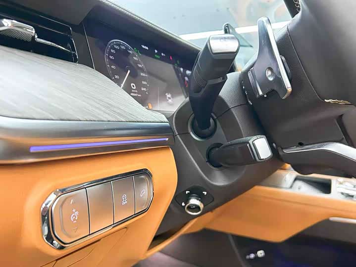 Фото 9 - Tank 500