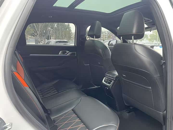 Фото 7 - Haval F7 (Monster)