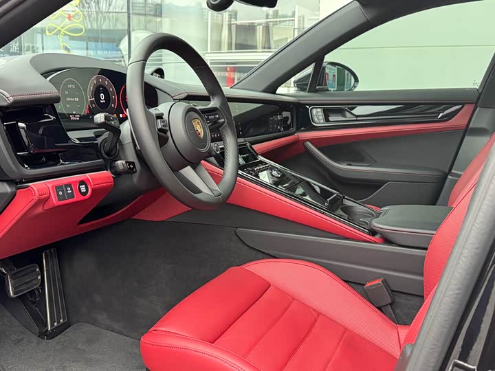 Фото 9 - Porsche Panamera