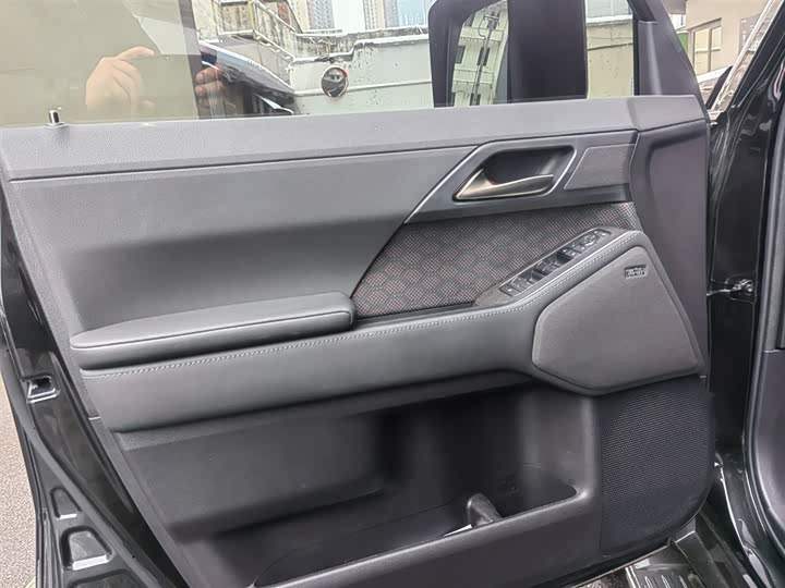 Фото 3 - Lexus GX