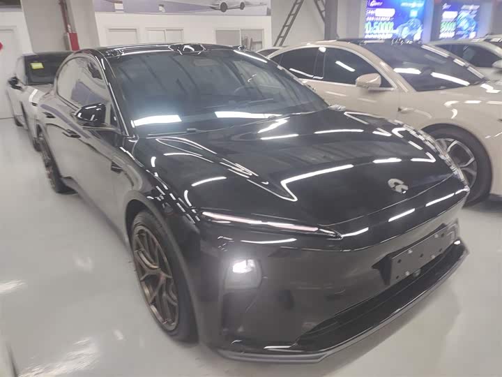 Фото 4 - Nio ET5