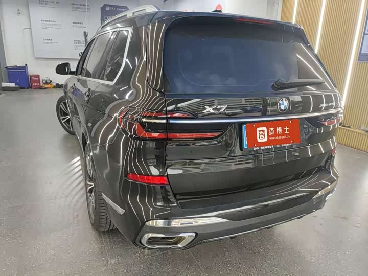 Фото 6 - BMW X7
