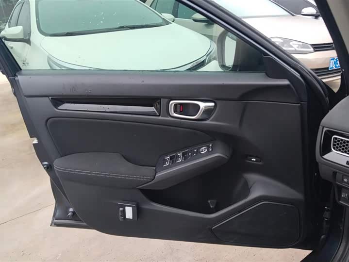 Фото 7 - Honda Civic