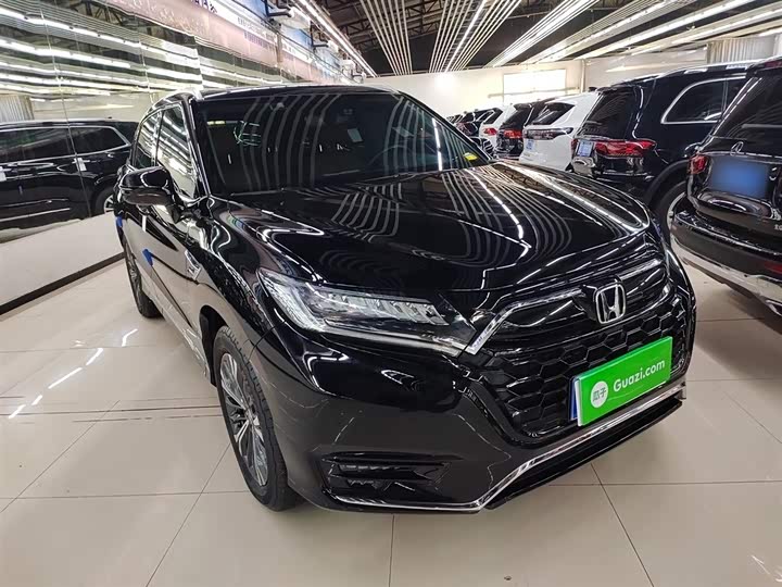 Фото 4 - Honda UR-V