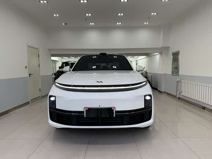 Фото 2 - LiXiang L7