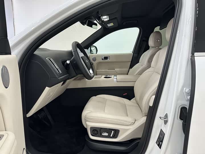 Фото 4 - LiXiang L7