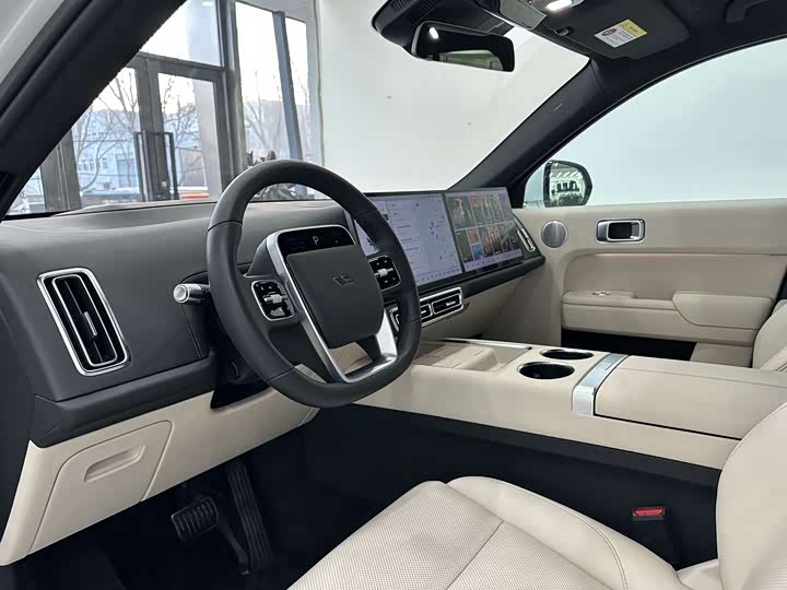 Фото 8 - LiXiang L7