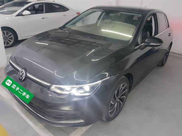 Фото 2 - Volkswagen Golf