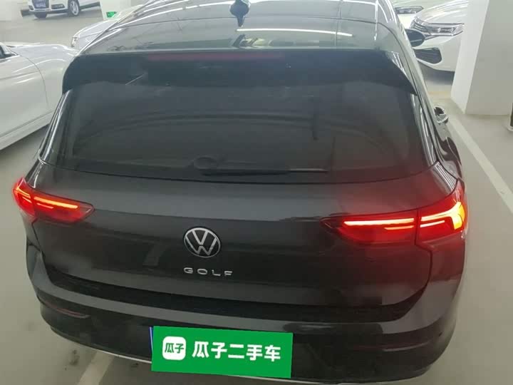 Фото 6 - Volkswagen Golf