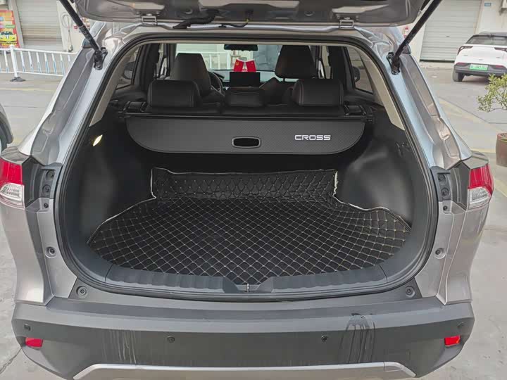 Фото 5 - Toyota Corolla Cross