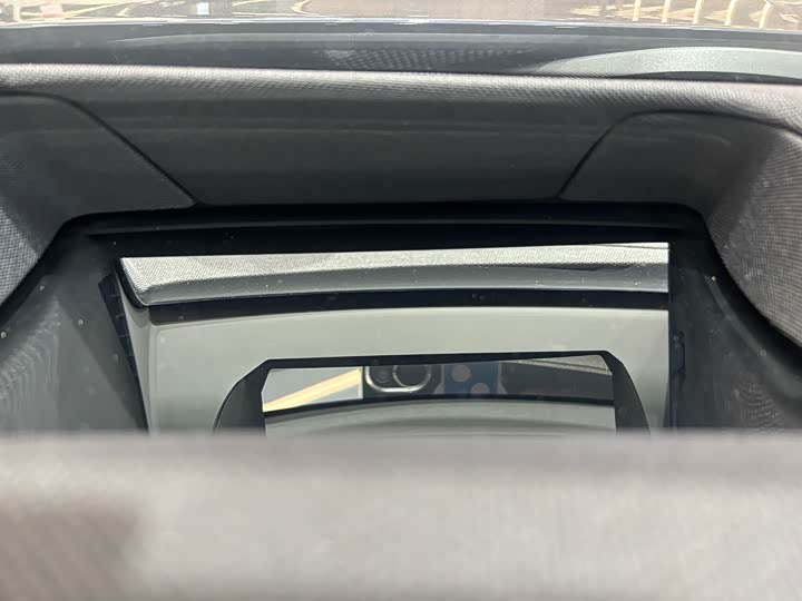 Фото 8 - BMW 7 Series