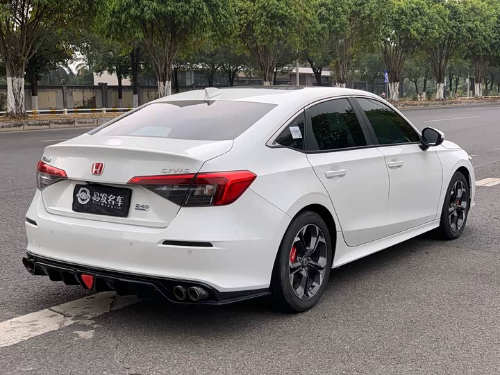 Фото 6 - Honda Civic