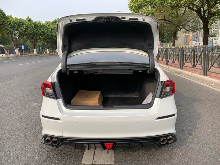 Фото 7 - Honda Civic