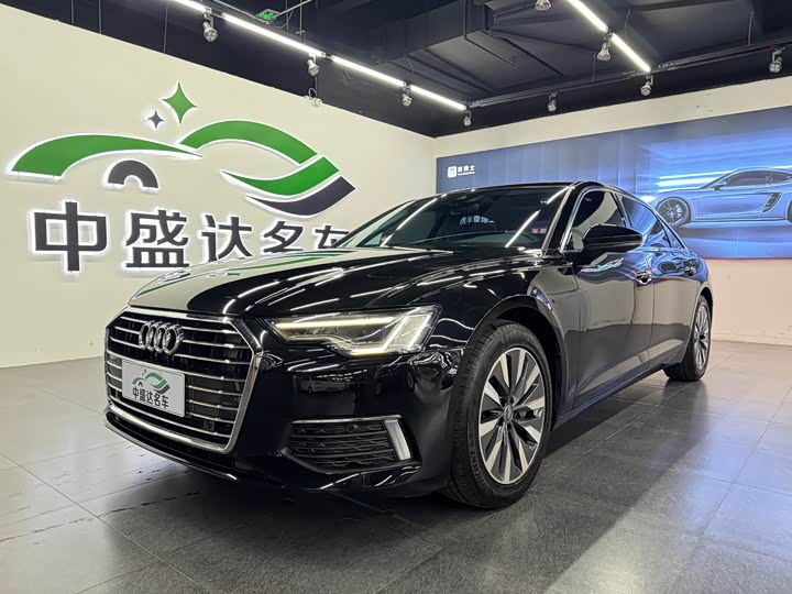 Фото 1 - Audi A6L