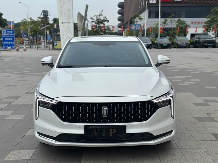 Фото 2 - Bestune B70