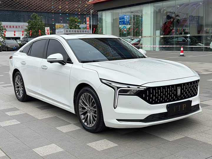 Фото 3 - Bestune B70