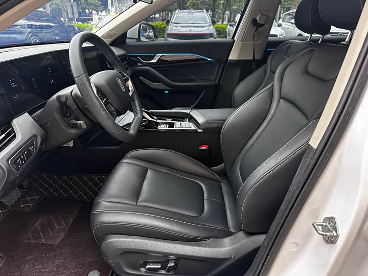 Фото 4 - Bestune B70