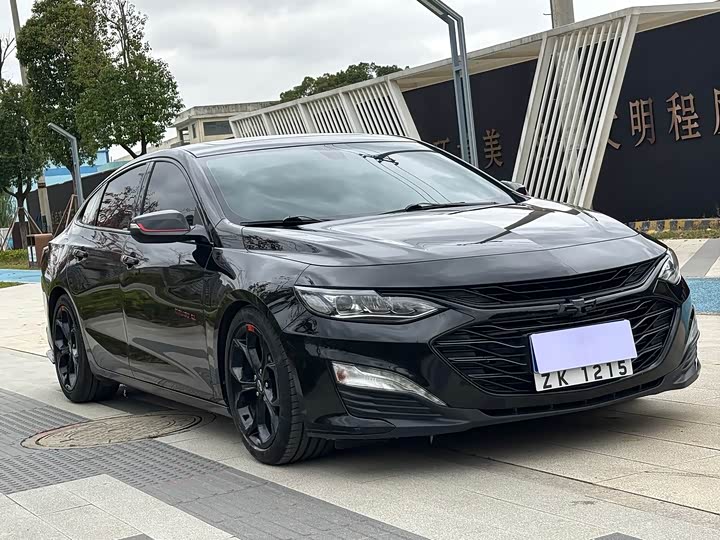 Фото 3 - Chevrolet Malibu XL