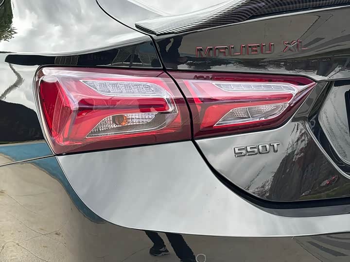 Фото 9 - Chevrolet Malibu XL