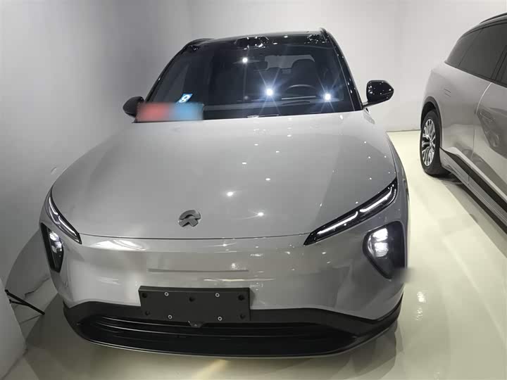 Фото 3 - Nio ES6