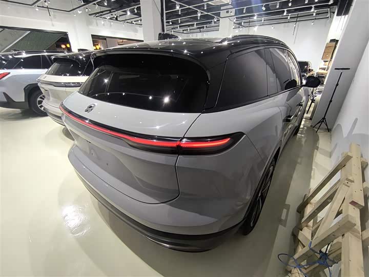 Фото 7 - Nio ES6