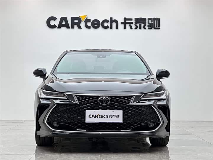 Фото 7 - Toyota Avalon