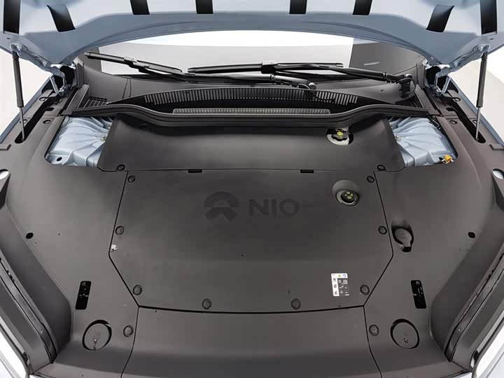 Фото 6 - Nio ET5