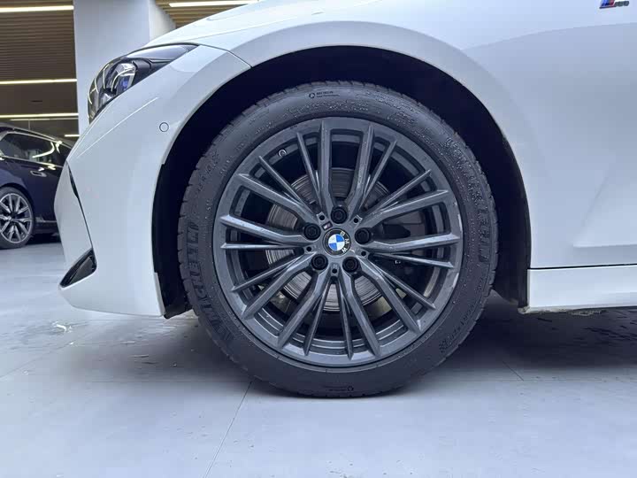 Фото 9 - BMW 3 Series