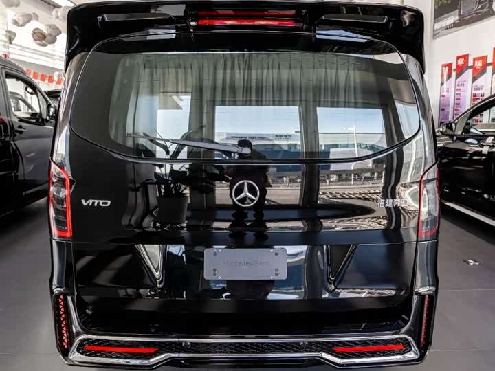 Фото 4 - Mercedes-Benz Vito