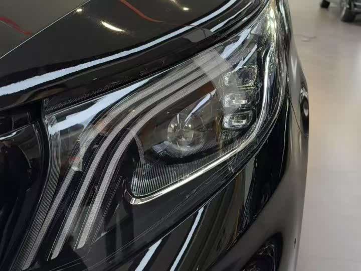 Фото 5 - Mercedes-Benz Vito