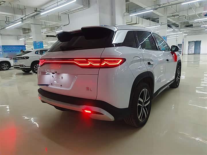 Фото 7 - BYD Song L DM-i Hybrid