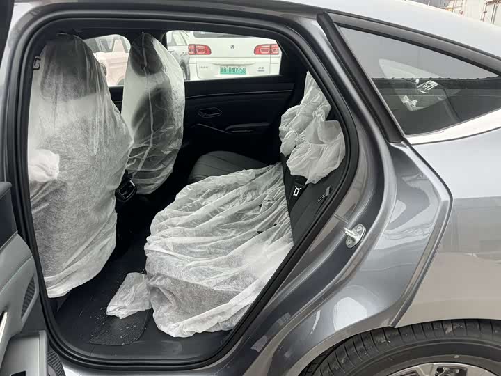 Фото 7 - BYD Qin L