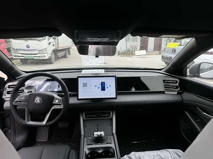 Фото 8 - BYD Qin L